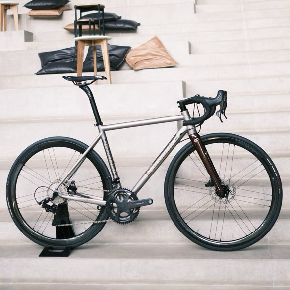 Tommasini Mach Titanium Road Disc Bike with Campagnolo Super Record Burgundy