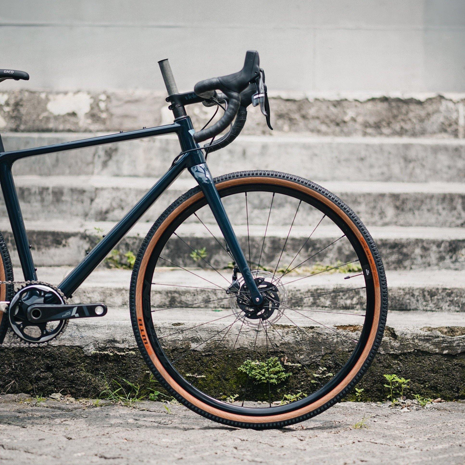 Road Bike Pinnacle Arkose Pinnacle Arkose R2 Road Bike