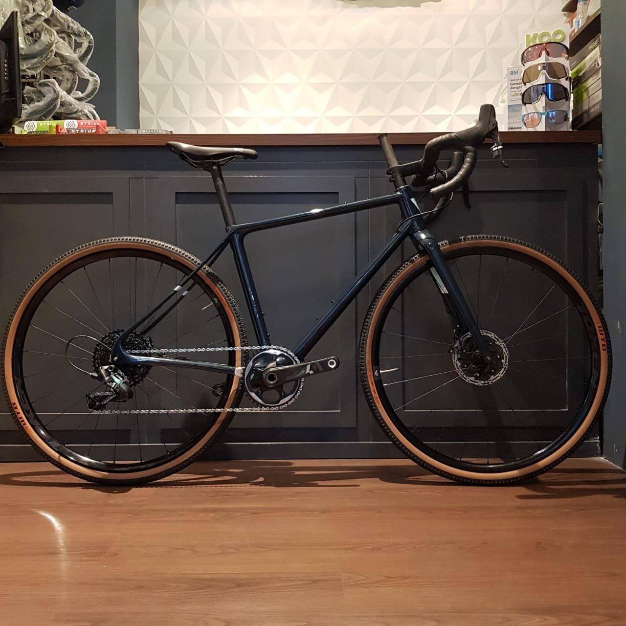 Touring Bike Pinnacle Arkose 2021 Gravel Bike Road Bike Pinnacle