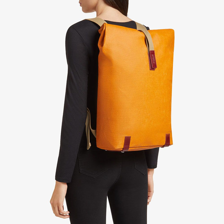 Brooks Pickwick Tex Nylon Backpack 26L - orange | BIKE24
