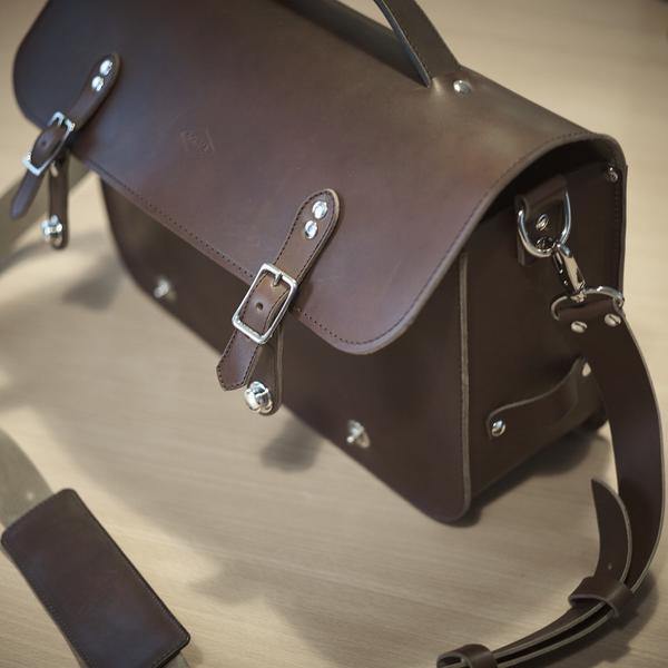 Souma Brompton Leather Camera Bag - Brown - SpinWarriors