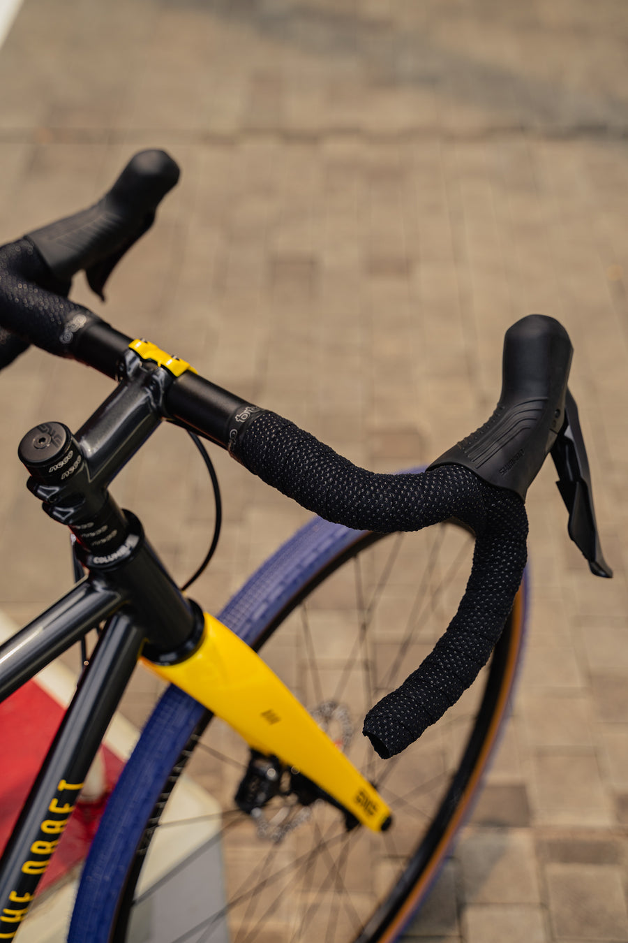 The Draft Comet Eater Gravel Bike - Steely Grey/Yellow