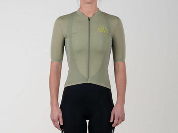 The Service Course Short Sleeve Lightweight Race Jersey Women - Oil Green