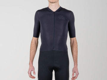 The Service Course Short Sleeve Lightweight Jersey Mens - Jet Black