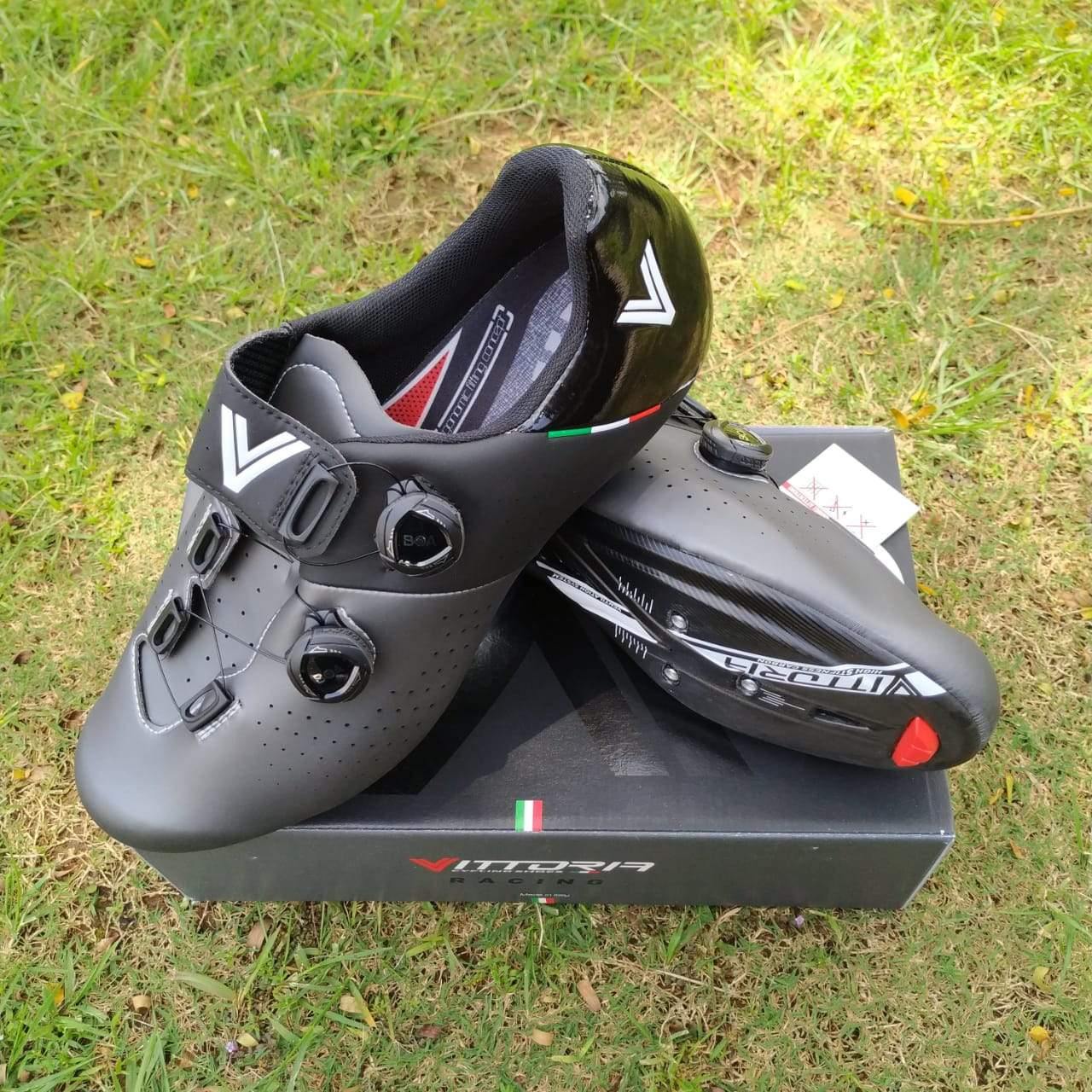 Vittoria Stelvio Road Shoes - Black/Grey – SpinWarriors Vittoria Stelvio Road Shoes - Black/Grey – SpinWarriors