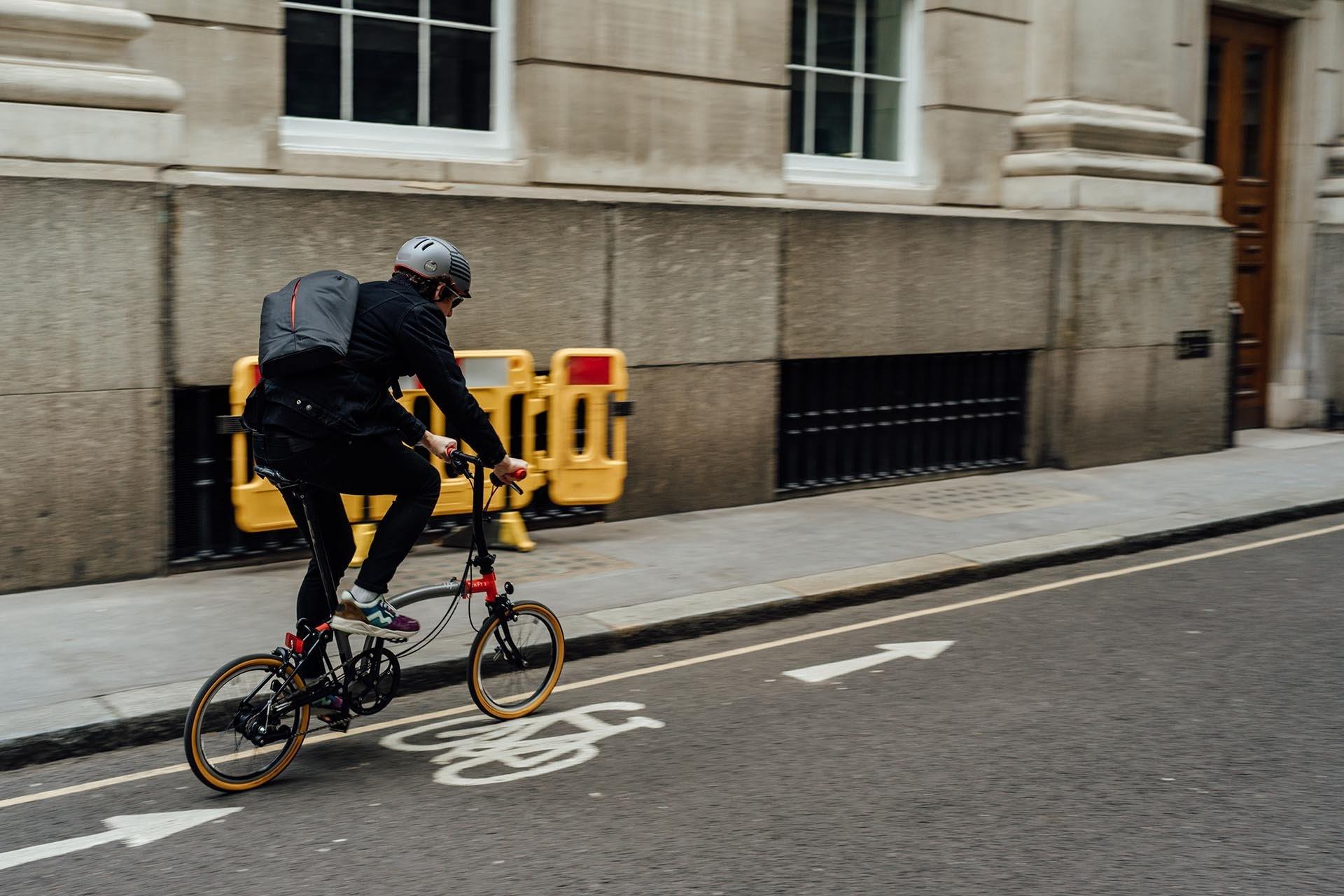 CHPT3 x Brompton Sling Pack Bag – SpinWarriors