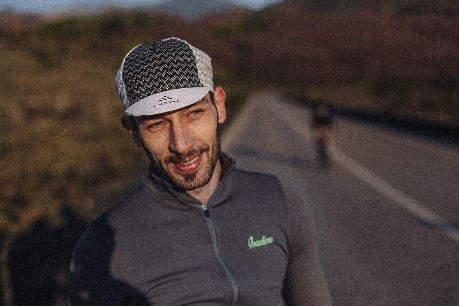 Isadore Climber s Cap Black White
