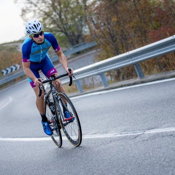 Vittoria Velar Road Shoes - Blue – SpinWarriors